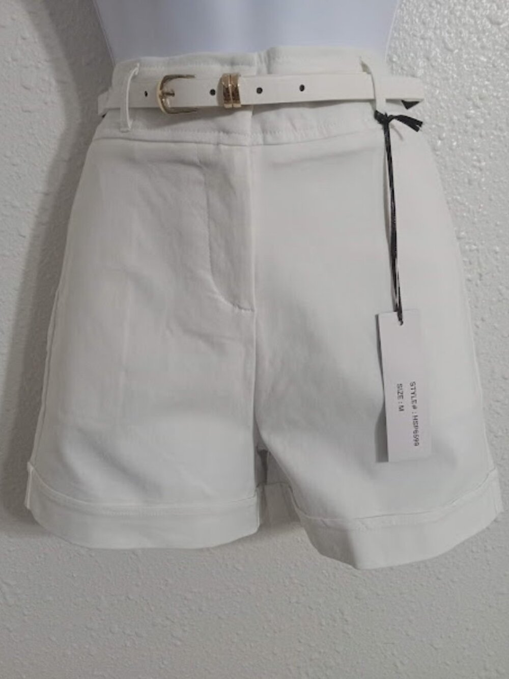 Chocolate USA - High-Waist White Belted Shorts